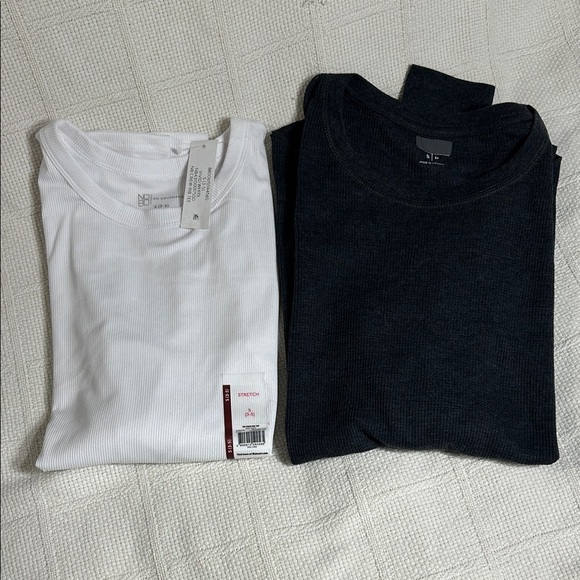 Tops - Set of White and Black Long Sleeve Shirts